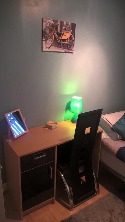 Homestay Oakridge Crescent พาสเลย์ ห้อง รูปภาพ